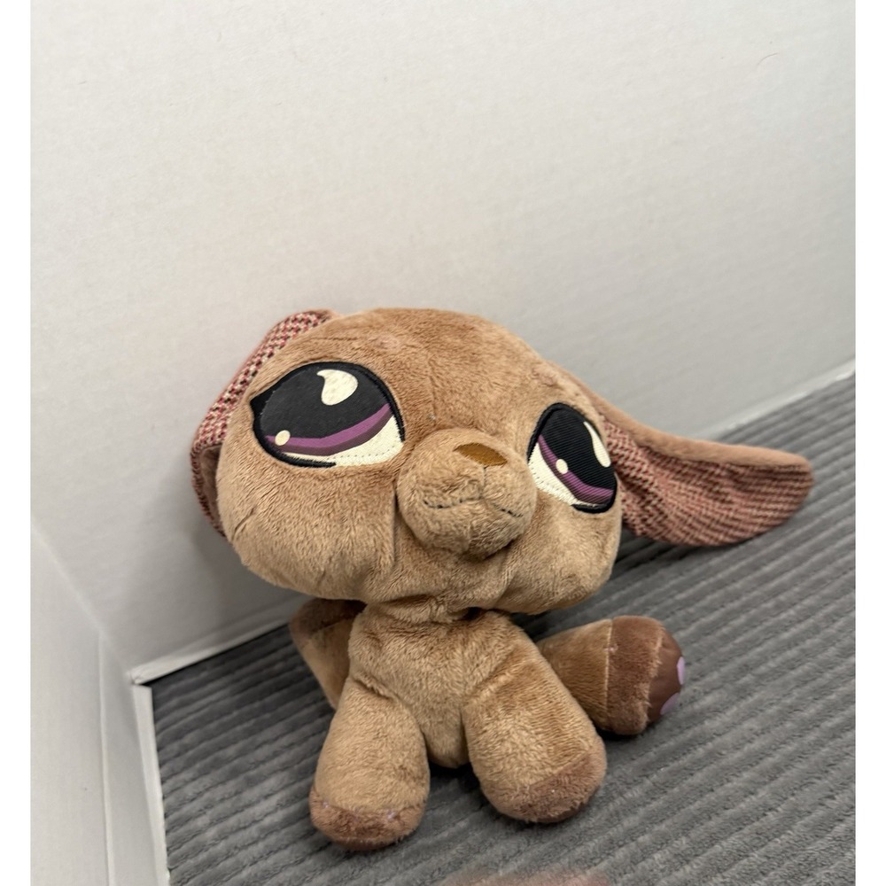 Littlest Pet Shop LPS VIP Dachshund Plush Dog 2007 Hasbro Brown Plaid